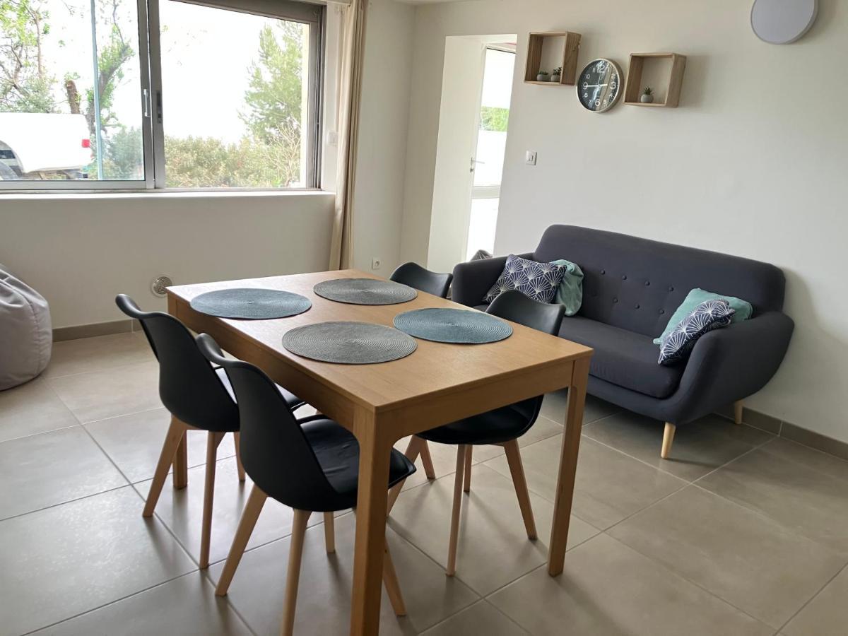 T3 Les Pieds Dans L'Eau Apartment Istres Exterior foto
